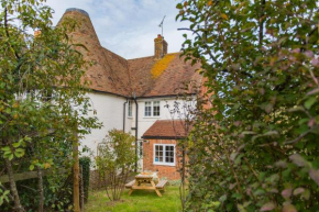 Hearts Delight Cottage by Bloom Stays